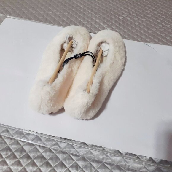 NWT Zara cream off-white faux fur low heeled ballet flats, 6 - Picture 12 of 13